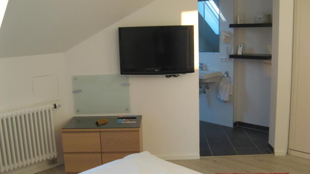 Hotel Barbarossa Karlsruhe Stadtmitte Ngoại thất bức ảnh