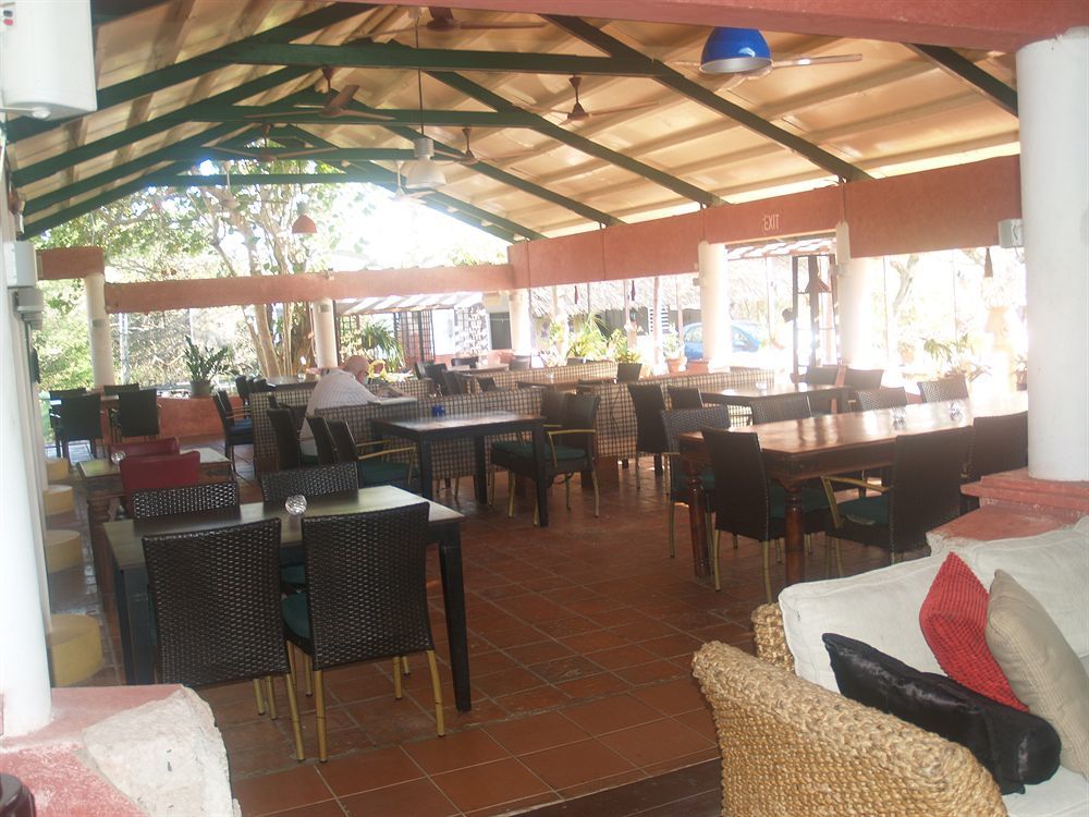 Hotel Barbarossa Karlsruhe Stadtmitte Ngoại thất bức ảnh
