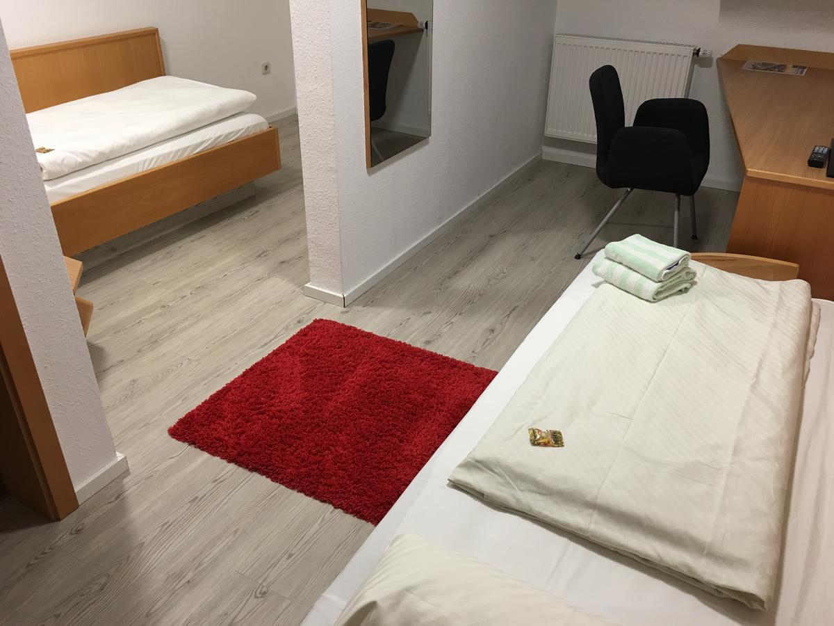 Hotel Barbarossa Karlsruhe Stadtmitte Ngoại thất bức ảnh